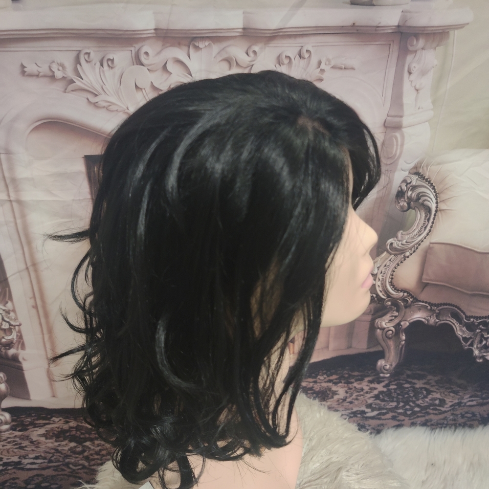 Wig - Picture 2 of 6